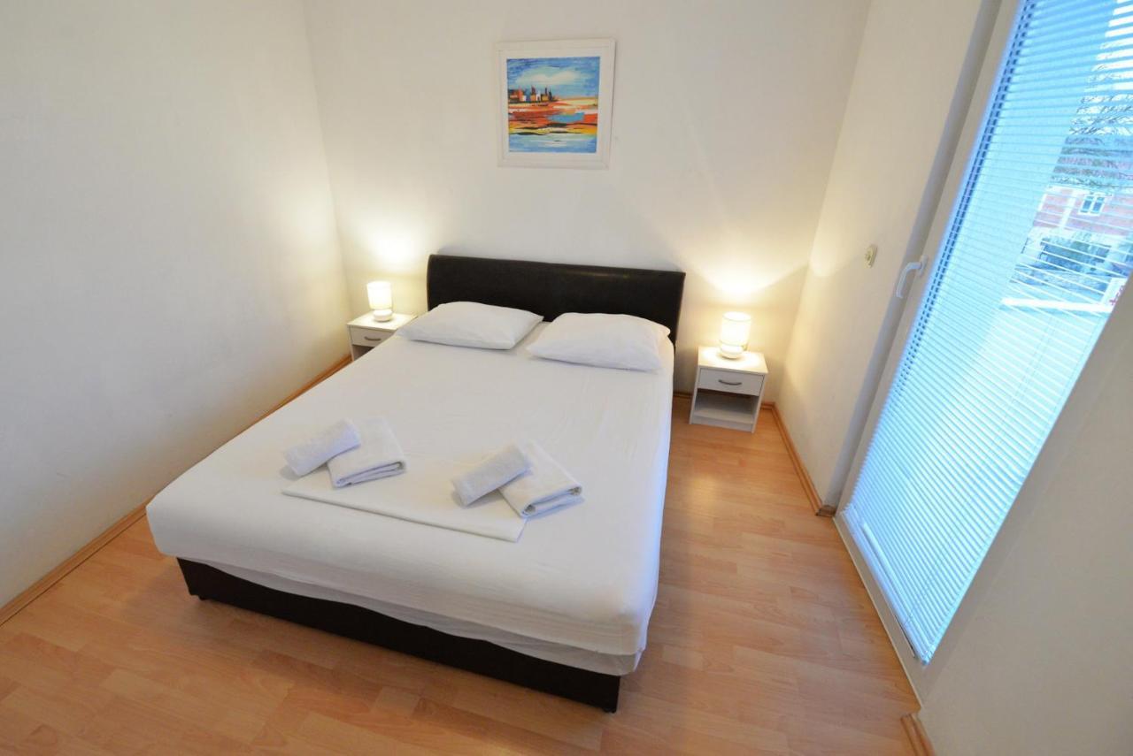 Apartmani Vedrana, מורטר מראה חיצוני תמונה
