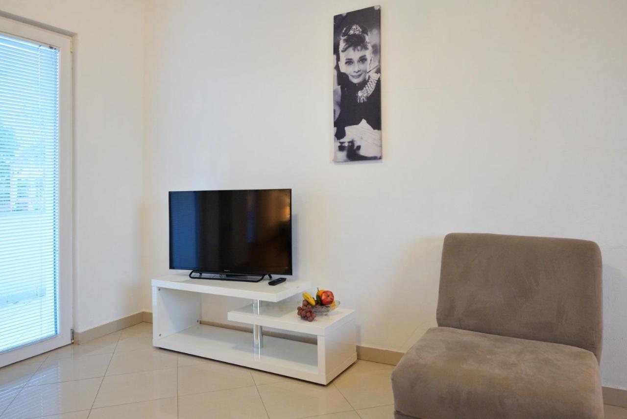 Apartmani Vedrana, מורטר מראה חיצוני תמונה
